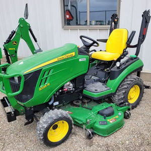 Tractor de ruedas John Deere 1025R automático 4WD usado, larga vida útil, con cortacésped frontal y cargador 120R, eje central para la industria agrícola - Product Image 1