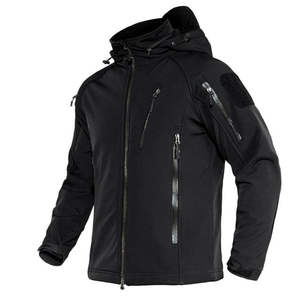 Veste de sport softshell personnalisée et légère pour homme, coupe-vent, col à capuche en toile, style rue haute, pour l'hiver, l'extérieur et l'avant - Product Image 3