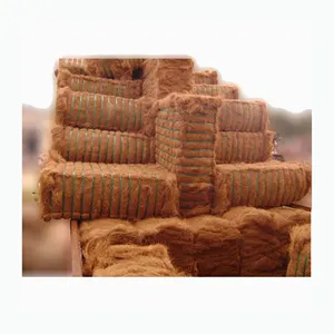 成熟した茶色のココナッツコイア繊維グレードAの輸出品質の製品から抽出されたコイア繊維を製造する最高のコイア繊維ベール