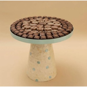 Table de créateur classique Plateau de service décoratif pour biscuits et bonbons au chocolat Plateau de service en métal de qualité supérieure pour le Ramadan - Product Image 5
