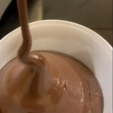 Línea de crema para untar de avellanas con máquinas de cacao | Línea Industrial Automática de crema para untar de avellanas con maquinaria de cacao