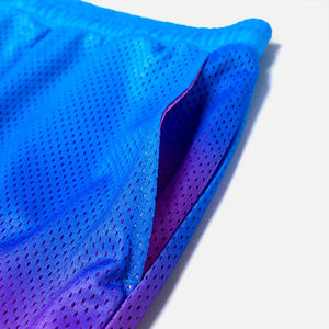 Pantalones cortos de malla de poliéster para fitness informales para hombre, pantalones cortos de sublimación antiarrugas y ecológicos con logotipo impreso personalizado - Product Image 4