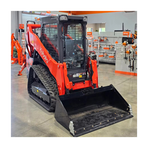 Kubota Skid Steer compatible avec plusieurs accessoires pour l'agriculture et la construction - Product Image 2