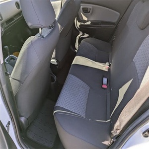 Toyota Yaris L 2016, 2 portes, hayon, automatique, sièges en cuir, intérieur foncé, caméra de recul, taille des pneus R16, moteur 4L essence/électrique - Product Image 6