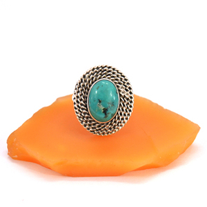 925 Sterling Silver Fine Jewelry Natural Boho Designer Bague faite à la main avec ovale Cut Green Turquoise Wedding Occasion Ring - Product Image 1