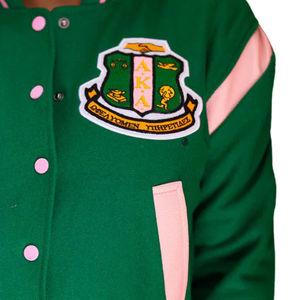 Veste universitaire de style Ivy League, veste bomber verte et rose avec patch pour femmes, look de sororité, respirante avec OEM - Product Image 6