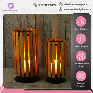 Diseño de lujo moderno, único color negro y marrón, hierro premium y acacia, portavelas de huracán de madera, tarro para decoración del hogar - Product Image 2