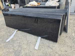 แผ่นหินแกรนิตสีดำขี้เถ้าสำหรับห้องครัวห้องน้ำพื้นผิวขัดเงารับประกัน5ปีผู้ผลิตอินเดียขายส่ง - Product Image 3