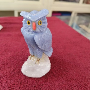 Sculpture d'oiseau de hibou d'angélite fabriquée à la main exclusive - Product Image 6