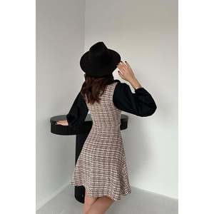 Vestido con ribete de popelina Tile Sleeve - Tile - Product Image 5