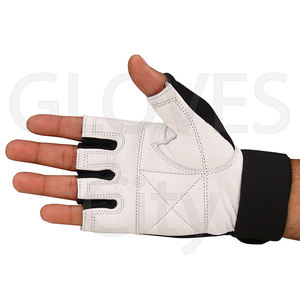 Gants de gymnastique demi-doigt noir blanc en cuir antidérapant Fitness haltérophilie protecteur de paume gants d'extérieur par GLOVES City - Product Image 6