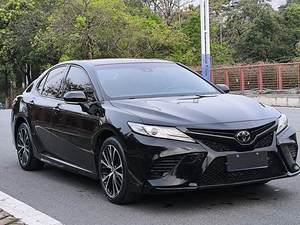 Toyota Camry 2.5S 2018, Volante a la Izquierda, Caja de Cambios Manual, Bajo Consumo de Combustible, Pintura Original, Auto Usado - Product Image 6