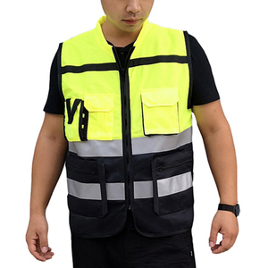 เสื้อกั๊กสะท้อนแสงแบบยูนิเซ็กซ์ ความปลอดภัยสูง ได้รับการรับรองมาตรฐาน CE  รับสกรีนโลโก้  ผ้าโพลีเอสเตอร์ แห้งเร็ว ระบายอากาศดี  ชุดทำงานแบบพิมพ์ลาย - Product Image 3