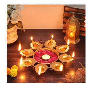 ที่วางเทียน urli ถ้วยแบบตอกด้วยการออกแบบที่ดีที่สุดที่วางเทียน urli แบบลอยได้ใช้ตกแต่งโต๊ะตามเทศกาลภายในบ้าน - Product Image 3