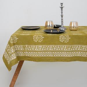 Nueva Colección de Manteles de Algodón Orgánico Hechos a Mano con Estampado Floral de Loto Dabu para Mesa de Comedor - Product Image 1