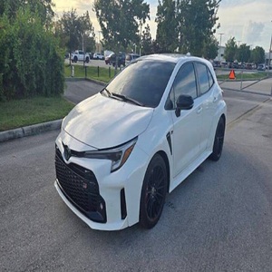Toyota GR Corolla Premium 2024 en parfait état - Product Image 1