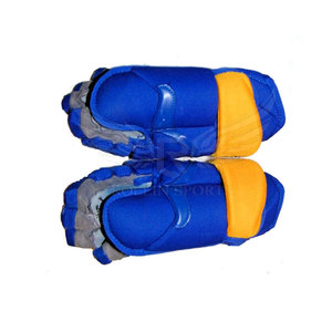 Gants de hockey sur glace respirants de haute qualité avec paume sécurisée, adhérence moderne, fermeture à lacets, protection UV et conception à doigts complets - Product Image 6