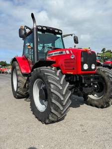 Tractor Massey Ferguson 6480 4WD barato en venta. Transmisión de engranajes confiable y resistente. Tractor agrícola de alta productividad. - Product Image 6