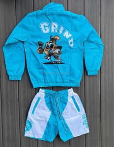 Ensemble coupe-vent coupe-court multicolore pour hommes personnalisé de haute qualité Ensemble de survêtement en nylon coupe-vent respirant pour l'été - Product Image 4