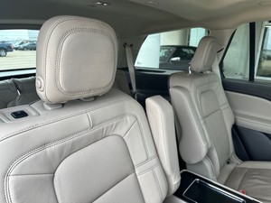 LINCOLN AVIATOR RESERVE 2020 ASEQUIBLE CON TRANSMISIÓN AUTOMÁTICA Y ASIENTOS DE CUERO - Product Image 4