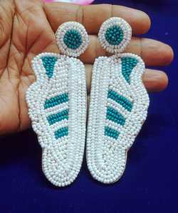 Pendientes hechos a mano de ganchillo con cuentas de semillas, joyería artificial multicolor para mujer, venta al por mayor - Product Image 1