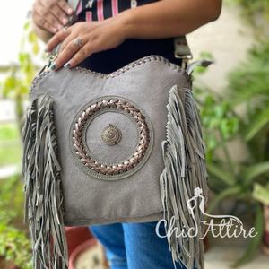 Nuevo estilo occidental pelo en piel de ante de piel con flecos bolso de alta calidad Boho mujeres piel cuero único medio Concho flecos bolsas - Product Image 1