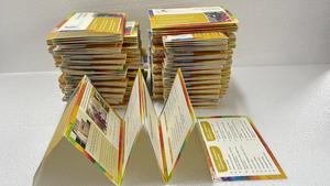 Regalo de boda de estilo Artificial hecho a mano de alta calidad, tarjeta de papel de algodón de lujo ecológica, serigrafía a todo Color - Product Image 3