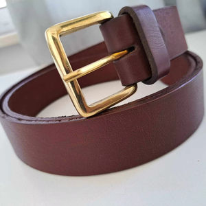 Meilleure vente de ceinture en cuir véritable à conception personnalisée marron style décontracté boucle ardillon en alliage de haute qualité durable léger - Product Image 5