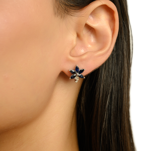 Boucles d'oreilles en argent pur S925 de luxe, petites clous floraux taille marquise saphir bleu, look tendance - Product Image 4