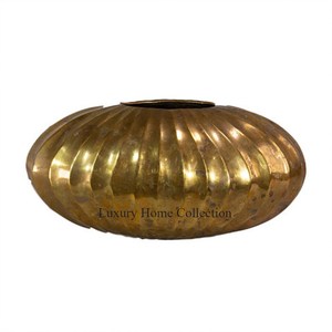 Unique Garden Pots and Vase Round Shape <b>Flower</b> <b>Display</b> Vase Golden and Black Color Shade Home Decorative Accessories Supplies - Product Image 3