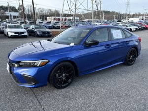 Honda Civic Sport CVT d'occasion propre 2024 - Product Image 2