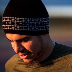 Bonnet élégant en jacquard, nœuds à pois, camouflage, logo personnalisé, bonnet chaud en tricot pour la promotion de l'équipe de vêtements de plage à la mode, conception OEM - Product Image 3