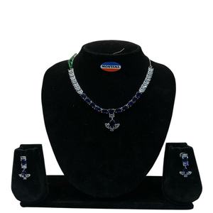 Magnifique ensemble de bijoux en pierre Cz pour femmes avec collier et boucles d'oreilles adapté au festival de fête de mariage et au look de réception - Product Image 3