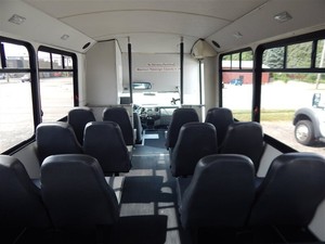 MÁS VENDIDO: FO-RD F-5-50 XL 2012 CON TRANSMISIÓN AUTOMÁTICA, 20 PASAJEROS, MOTOR V8 - Product Image 3