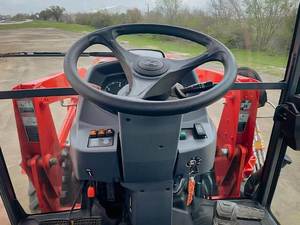 Tracteur Kubota L3560 2020 Puissance, confort et précision pour le travail quotidien - Product Image 6