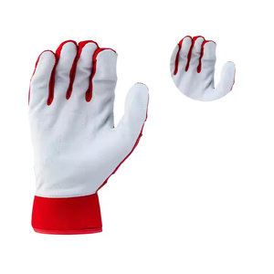 Gants de frappe de baseball professionnels à écran tactile | Gants en cuir respirants à séchage rapide avec options personnalisables fabriqués au Pakistan - Product Image 6