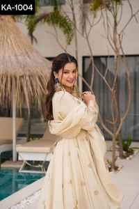 Nouvelles robes Anarkali lourdes de style indien pakistanais exclusif avec travail de codage de séquence lourd et costume Salwar Kameez de travail de pierre - Product Image 4