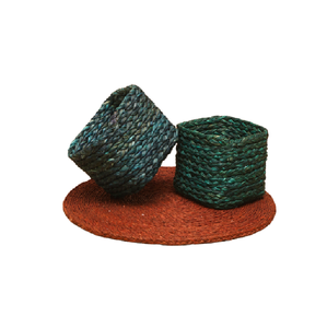 Cesta decorativa de hierba Sabai con Diseño Artesanal tejido a mano para organización de almacenamiento y estilo rústico sostenible para el hogar - Product Image 1