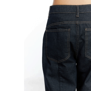 Pantalons amples pour femmes, conçus avec un tissu doux offrant confort, liberté de mouvement et un attrait de la mode moderne et oversize. - Product Image 6
