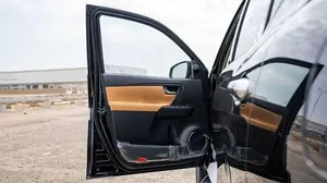 โตโยต้า ฟอร์จูนเนอร์ ปี 2025 ใหม่เอี่ยม เครื่องยนต์เบนซิน 2.7 ลิตร ขับเคลื่อน 4 ล้อ 199 แรงม้า 7 ที่นั่ง SUV 4 สูบ เกียร์อัตโนมัติ พวงมาลัยซ้าย - Product Image 3