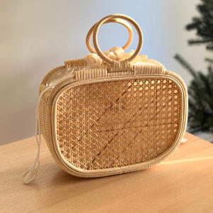 Nouveaux sacs à main en rotin pour filles, de bonne qualité, sacs à bandoulière et sacs à main tressés. - Product Image 6