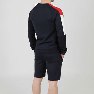 Logo personnalisé Ensemble de shorts de survêtement d'été au design tendance personnalisé Ensemble chemise à manches et short à col rond pour hommes - Product Image 2