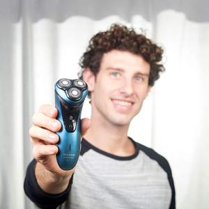 Afeitadora Eléctrica Inalámbrica para Cara y Barba, Uso en Seco o Húmedo, 45 Minutos de Autonomía, Carga USB, Cuchillas de Acero Inoxidable, Resistente al Agua IPX7 - Product Image 2