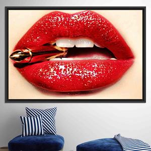 Impression sur toile Lèvres rouges : Art sensuel et mature, Décoration murale moderne, TOILE ENCADRÉE NOIRE - Product Image 1