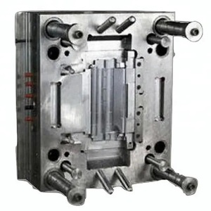 High Quality German/Japan Imported Steel Injection Mold with Custom Cavity Options and CE <b>Certification</b> for Household <b>Products</b> - Product Image 3