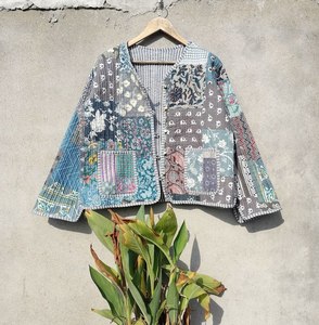 Chaquetas de retales hechas a mano, chaqueta de invierno de algodón indio, chaqueta acolchada corta Unisex de estilo bohemio - Product Image 5