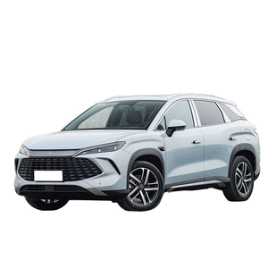 Sedán Híbrido Enchufable de Conducción Inteligente 2024, Edición Líder de 112 km, 5 Puertas, Asientos de Cuero Automáticos, Techo Panorámico, Visión Trasera de 360° - Product Image 1