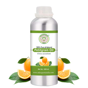 Huile essentielle de petitgrain de marque privée OEM huile naturelle de feuilles d'agrumes pour le soin des cheveux de la peau fabricant d'huile essentielle exportateur - Product Image 2