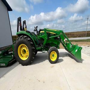 Tracteur e 4066M en stock, prêt pour une expédition immédiate avec livraison rapide, qualité supérieure garantie, meilleur prix, achat - Product Image 5