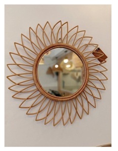 Fantaisie Antique Européenne Rotin Miroir Mur Beauté Pas Cher Pour Dressing De Gros 99 Or Données Viet Nam - Product Image 3